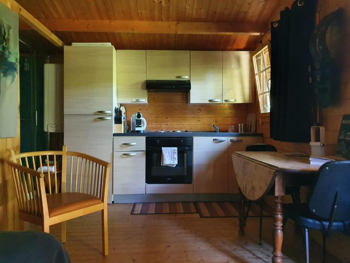 La Cabane Du Pesquier En Provence Caumont-sur-Durance Exteriör bild